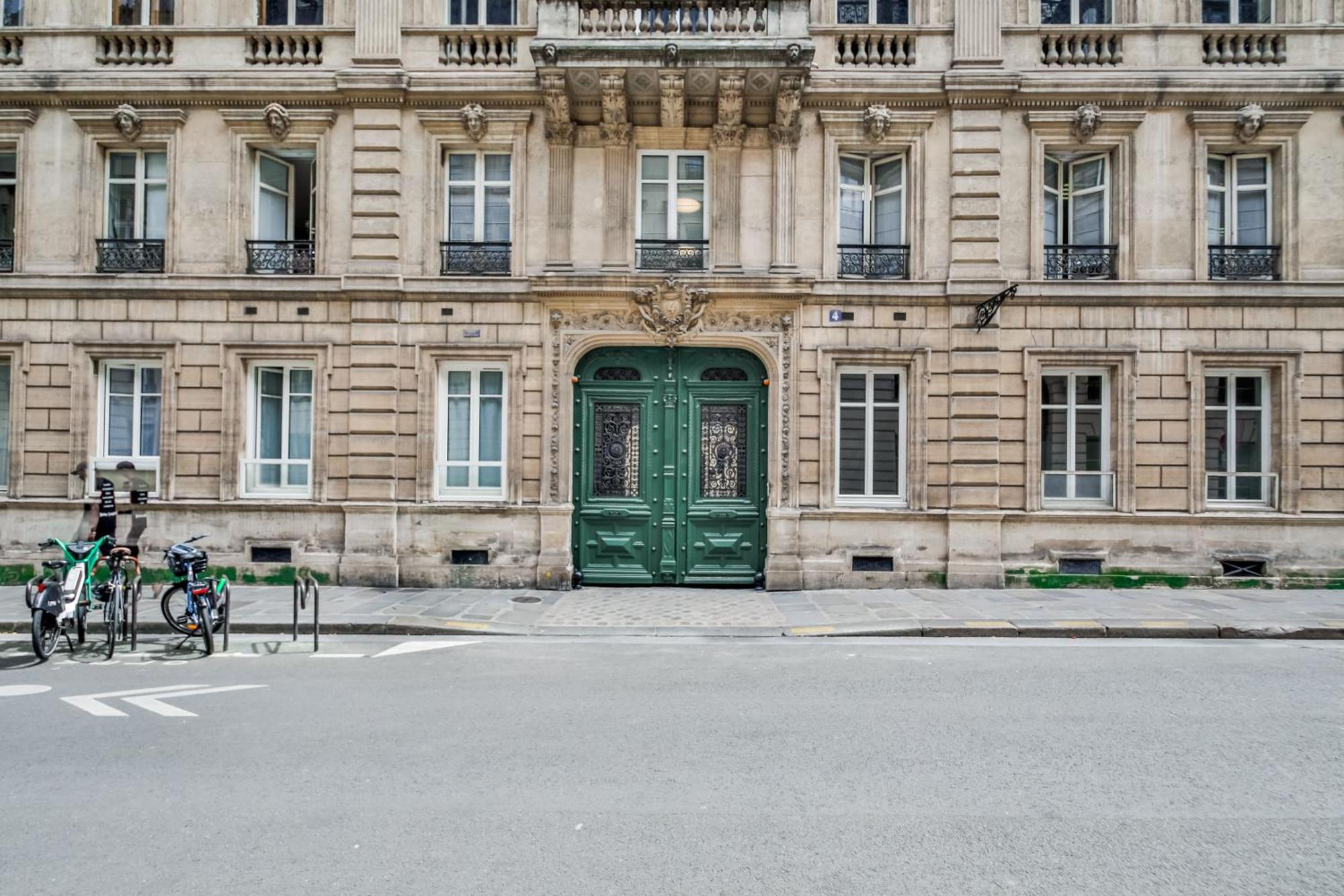 Ws Louvre - Saint-Florentin Parijs Buitenkant foto